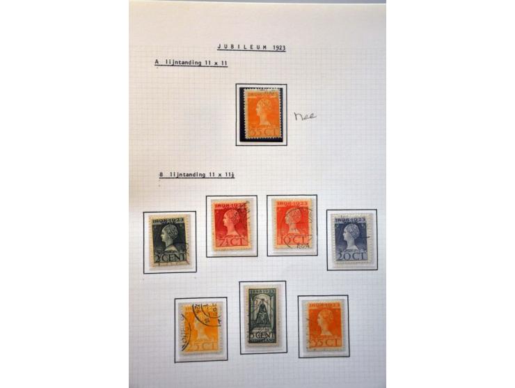 Jubileum 1923 collectie gespecialiseerd op tanding, gestempeld en */** waarbij 130 (9 ex.) en 131 (12 ex.) op albumbladen 