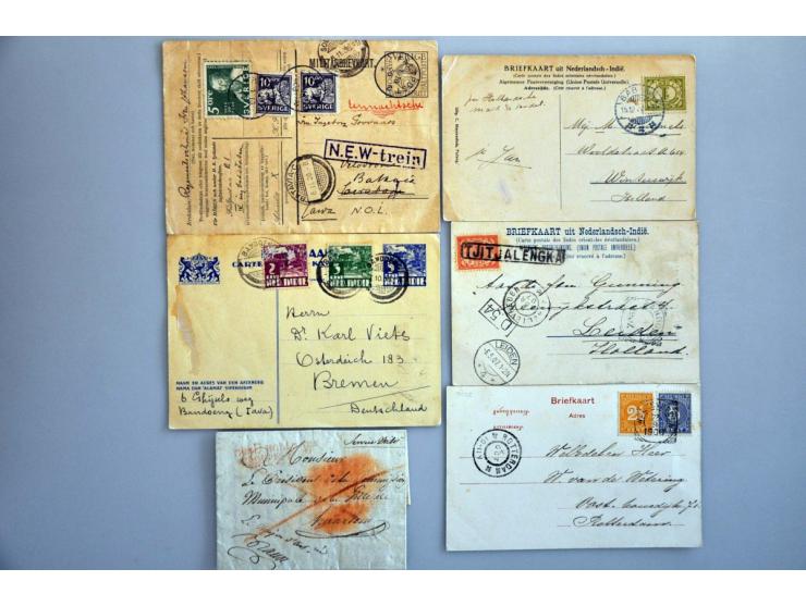 post(waarde)stukken, ruim 250 ex. w.b. stempels (o.a. kleinrond, puntvlak, kortebalk, noodport stempel Batavia), luchtpost, p