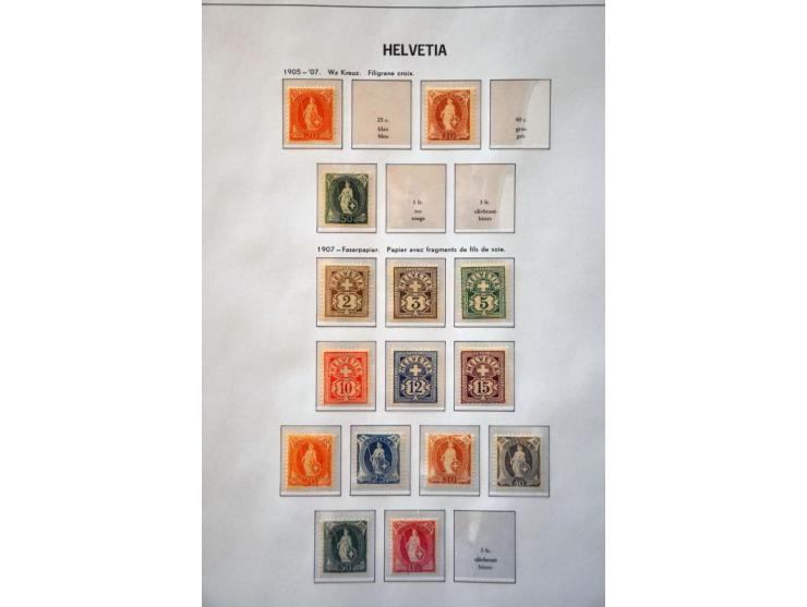 collection 1862-1997 used and */** including miniature sheets, officials and face value (about CHF 750) in 3 Davo albums, sto