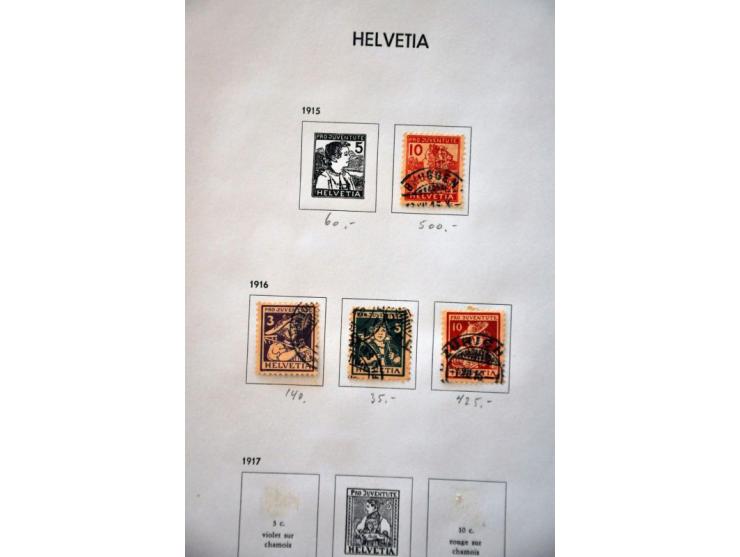 collection 1862-1997 used and */** including miniature sheets, officials and face value (about CHF 750) in 3 Davo albums, sto