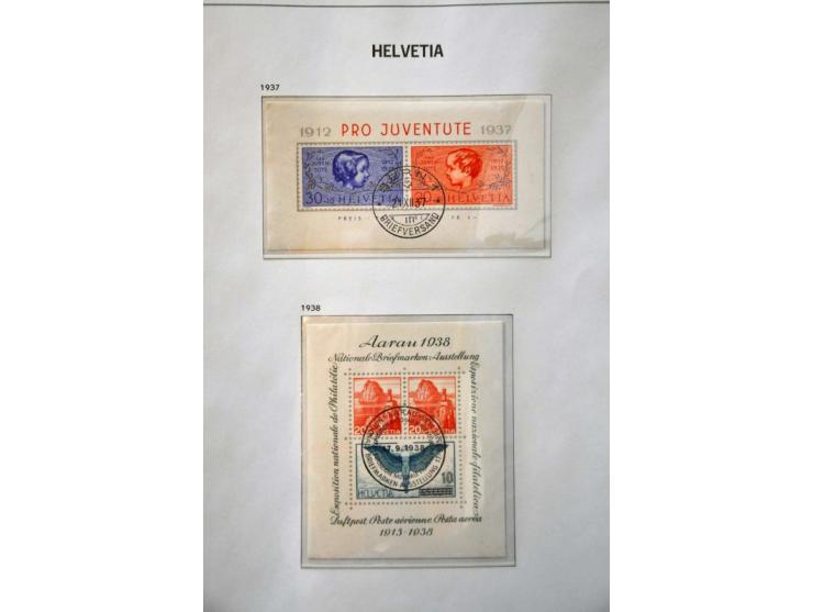 collection 1862-1997 used and */** including miniature sheets, officials and face value (about CHF 750) in 3 Davo albums, sto