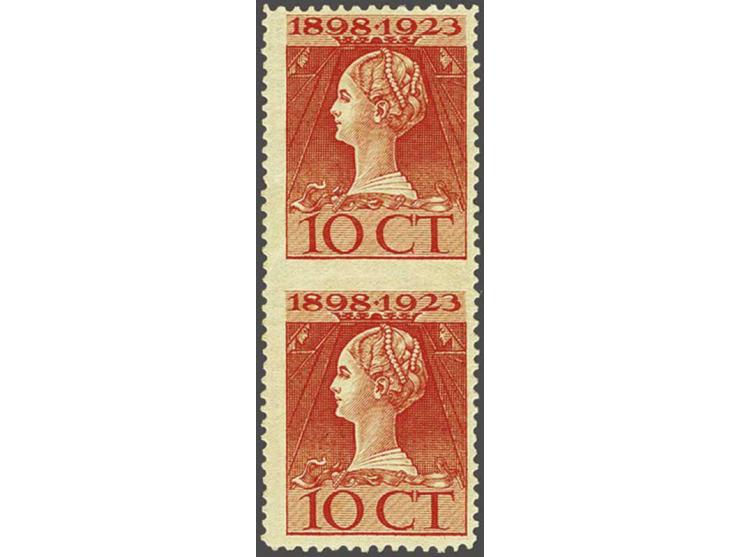 10 cent oranjerood tanding 11½ x 12 in verticaal paar met variëteit tussen de zegels ongeperforeerd, cat.w. 750