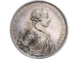 Historiepenningen 1767, op de verloving van Willem V met Wilhelmina van Pruissen, door Van Berckel, zilver, 42mm, 27,92gr., D