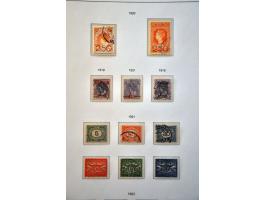 collectie vanaf 1852 gestempeld met betere ex. (nrs. 48, 130-131, LP12-13) in goede kwaliteit in 5 Importa albums