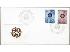 fdc E84a Europa zegels 20 en 45 cent onbeschreven pracht ex. met weggevallen blauwe kleur (niet vermeld NVPH), - zeldzaam - 