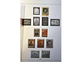 collection 1918-2007 partially double collected */** and used with better stamps and sets including minisheets in 12 Lindner 