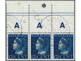 Cour Permanente de Justice Internationale 12½ cent donkerblauw met de plaatfout Gent in positionele strip van 3 met velrand, 