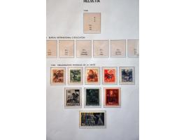 collection 1862-1997 used and */** including miniature sheets, officials and face value (about CHF 750) in 3 Davo albums, sto