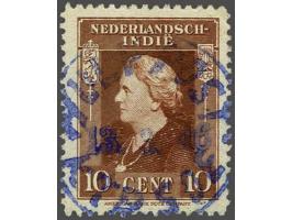 Noodstempel HULPPOST KTR. SOE  13. 3. 46. in violet op Wilhelmina 10 cent bruin. Luxe afdruk van het uiterst zeldzame noodste