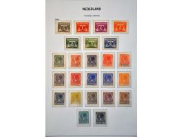 collectie 1852-1988 (*)/*/** met betere ex. en series inclusief roltanding en luchtpost in deels gemengde kwaliteit in Davo a