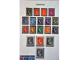 collectie 1852-1988 (*)/*/** met betere ex. en series inclusief roltanding en luchtpost in deels gemengde kwaliteit in Davo a