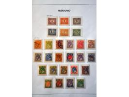 collectie 1852-1979 overwegend */** met beter materiaal o.a nrs. 2, 18, 34-47,100, 104-105,130-131, 237, Van Konijnenburg, En