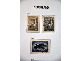 collectie 1852-2001 gestempeld op hoofdnummers compleet en tevens uitgebreid Back of the Book w.b. met certificaten in 4 Davo