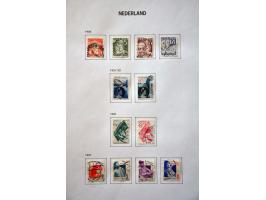 collectie 1869-2015 gestempeld en later ** w.b. nominaal ruim EUR860, NL1 (ca. 420x), internationaal (ca. 60x), kerst (ca. 11