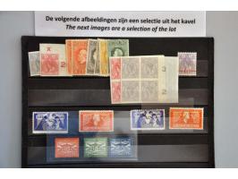 vóór 1950 meest ** met veel betere ex. en series w.b. Van Konijnenburg met certificaat op insteekkaarten, cat.w. ruim 4500 in